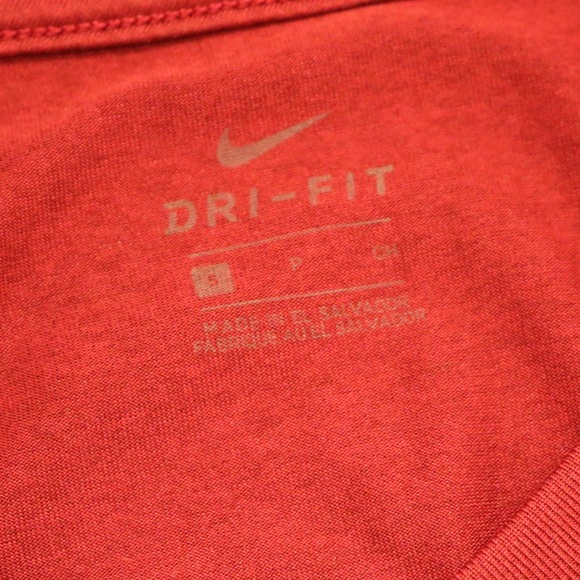 nike dri-fit training tee - Picture 4 of 4